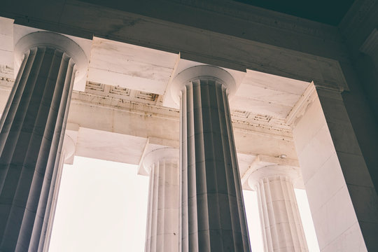Columns on the Lincoln Memorial building