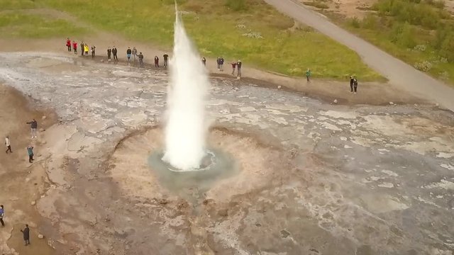 HD - Geysir - Geysa - Drone Footage - Epic Geothermal Area.