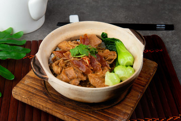 claypot chicken rice
