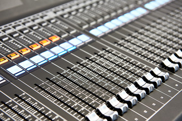 Digital audio mixing console