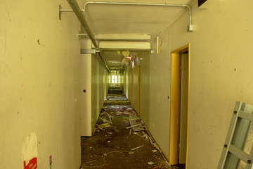 Langer Flur im alten Gebäude