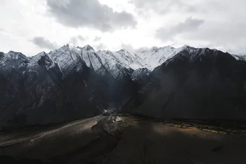 Crédence de cuisine en verre imprimé Himalaya Beautiful scenic Himalayas covered in snow