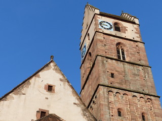 Kirchturm und Oberer Teil Klostergebäude in Alpirsbach
