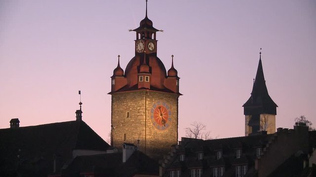 Lucerna, campanili e panorami in svizzera