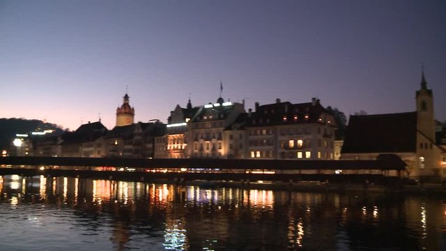 Lucerna, campanili e panorami in svizzera