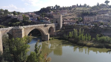 Fototapeta na wymiar Puente de Alcántara, Toledo.