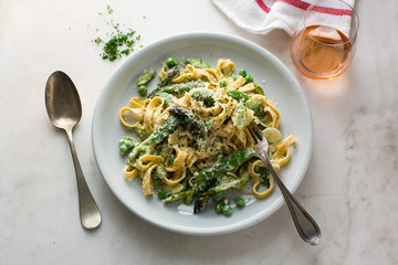 Overhead view of pasta primavera served on a plate