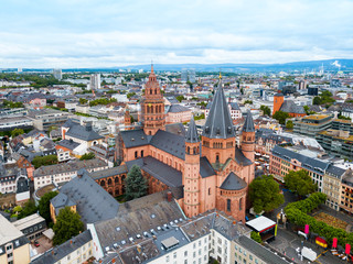 Obraz premium Mainz cathedral aerial view, Germany