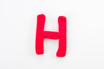 赤い粘土のアルファベット H