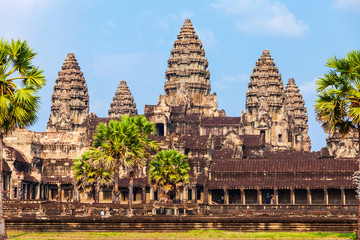 Fototapeta na wymiar Angkor Wat temple, Siem Reap