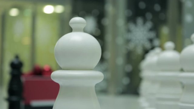 Plays in big Chess