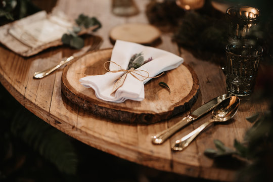 table with wedding decorations