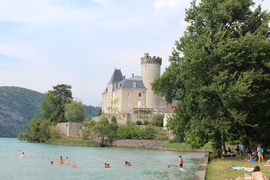 VILLAGE DE DUINGT - HAUTE SAVOIE