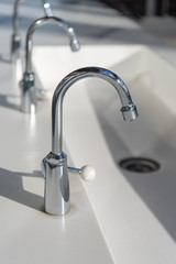 水道イメージ 蛇口 水