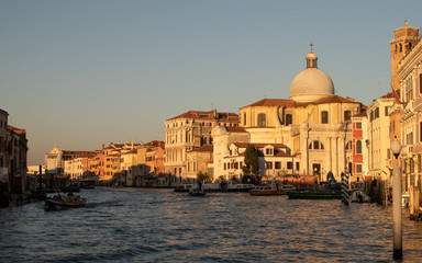 Fototapeta premium Sunrise on the Grand Canal in Venice