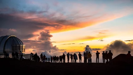 Fotobehang Sonnenuntergang am Mauna Kea, Big Island, Hawaii © Dominik Rueß