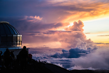 Obraz premium Sonnenuntergang am Mauna Kea, Big Island, Hawaii