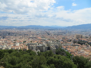 Fototapeta na wymiar panoramic view on the city of Marseille