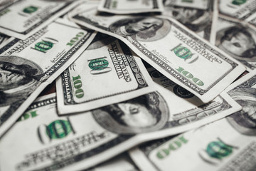 100 dollar banknotes