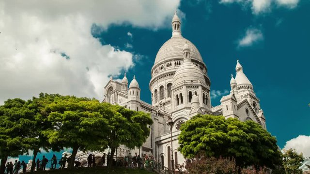 Sacre Cœur church in Paris. underangled 4K