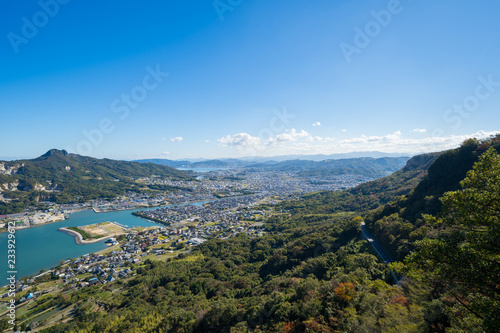 屋島からの眺め 屋島東側と五剣山の周辺の町並み 香川県高松市 Wall Mural Kozo