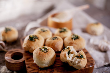 buns with herbs