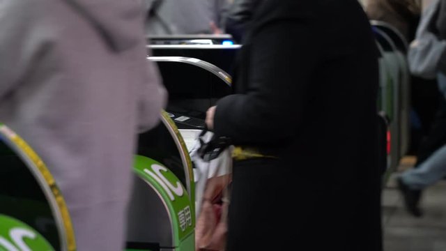 4K・自動改札
