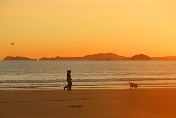 Fototapeta na wymiar Sunset over Newgale beach, Wales
