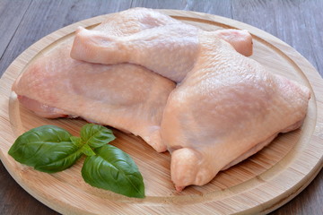 udka z kurczaka surowe © robert6666