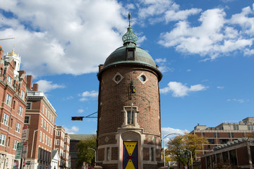 Obraz premium Cambrige street in Massachusetts