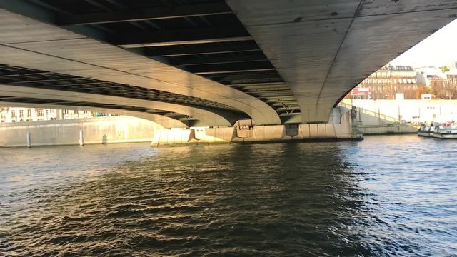 Pont de l'Alma sur la Seine &agrave; Paris