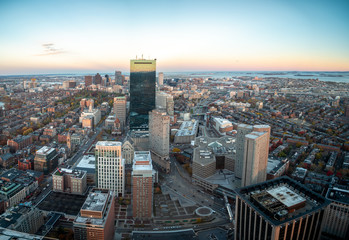 Obraz premium Wide Angle Aerial View of Downtown Boston At Sunset with Clear Skies