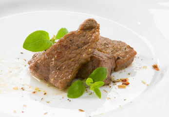 Говядина на белом фоне Beef on white background