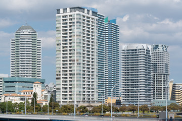 Fototapeta premium タワーマンションのある風景