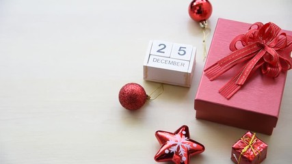 NOVEMBER 25 calendar and Red Gift Box Merry Christmas day