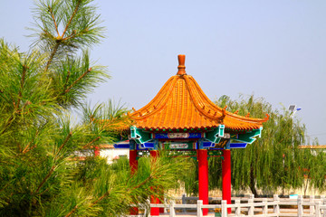 Obraz premium traditional Chinese architectural style pavilion in the countryside, China
