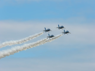 ブルーインパルス 航空ショー