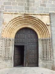 Fototapeta na wymiar Iglesia de San Juan Bautista en Ávila