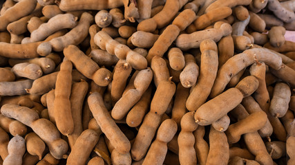 Many sweet tamarinds are sold by market.