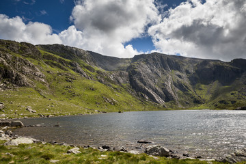 Fototapeta na wymiar See im Nationalpark Snowdonia