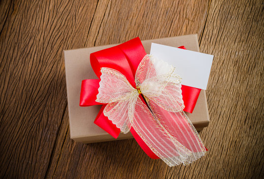 brown gift box with name card