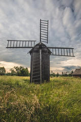 WindMill © Tomasz