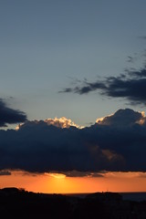 Tramonto, estate e nuvole