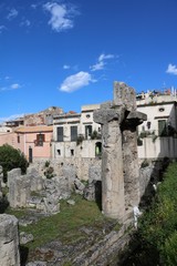 Fototapeta na wymiar The Tempio di Apollo in Ortigia Syracuse in Sicily 