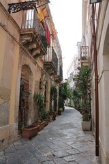 Old alley in Ortigia Syracuse, Sicily Italy 