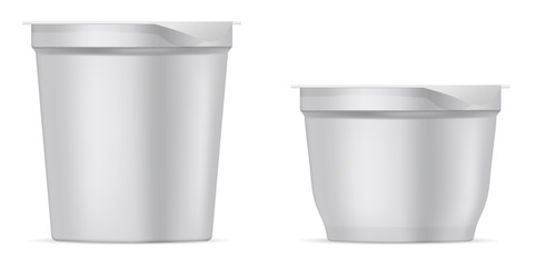 Round silver white matte plastic or paper pots set with foil cover for yogurt, cream, dessert or jam. Realistic packaging mockup template. Vector 3d illustration.