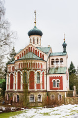 Fototapeta na wymiar Russian orthodoxe church in the small west Bohemian spa town Marianske Lazne (Marienbad) - Czech Republic