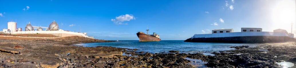 ship wreck in port lanzarote