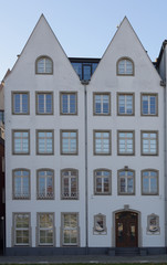 Fototapeta na wymiar Altstadthaus in Köln