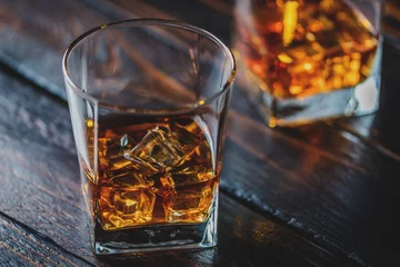 Crédence de cuisine en verre imprimé Bar Whisky, whisky ou bourbon